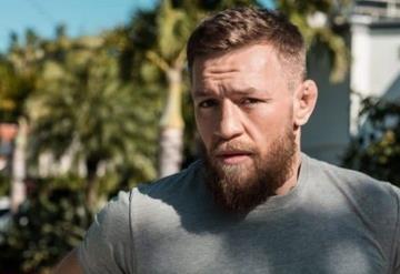 Conor McGregor es arrestado por robarle el celular a un fan y romperlo