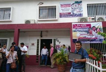 Roban equipo de cómputo y luminaria del IEPCT