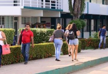 Suspenden a docentes por acoso sexual en Tabasco