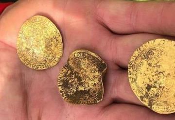 Encuentran tesoro de monedas de oro y plata del siglo XIV