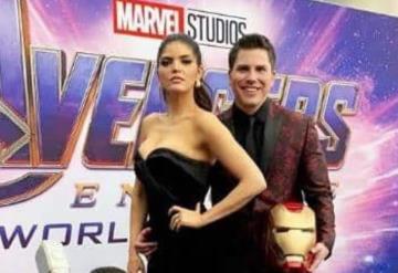 ¡Qué Bárbara! La cantante grupera Ana Bárbara hace el oso en la Premiere de Avengers