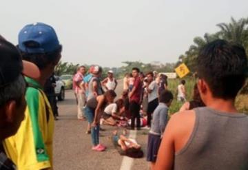 Accidente sobre la carretera Villahermosa - Teapa, hay heridos