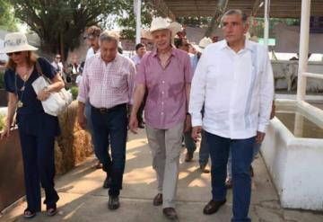 Banqueros de México quieren el proyecto de la cuenca lechera