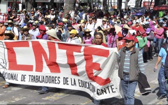 Miembros de la CNTE advierten paro nacional si no hay acuerdos con AMLO