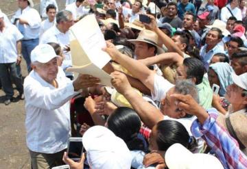 Así se vivió la visita de AMLO a Balancán