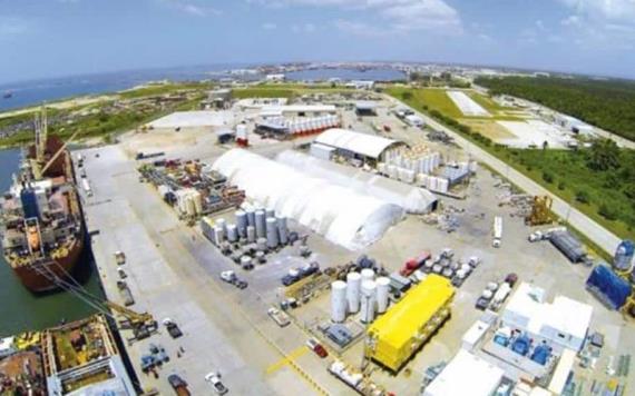Consorcio holandés gana primer contrato para refinería de Dos Bocas
