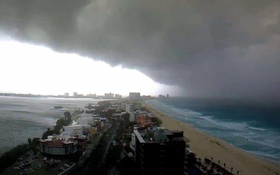 Mhoni Vidente predice terrible huracán que golpeará a Cancún