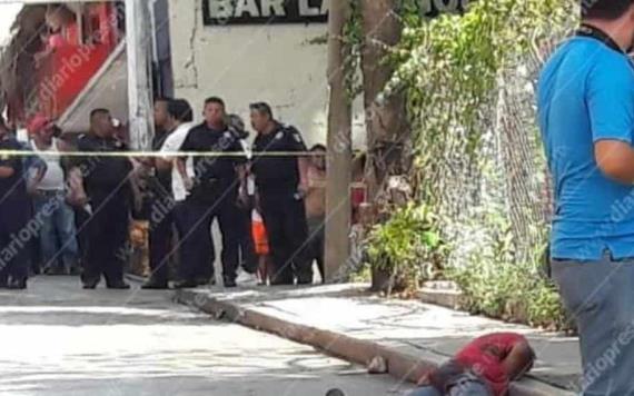 Ejecutan a balazos a un hombre a las afueras de un bar en Palenque, Chiapas