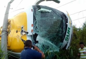 Más de 42 volcaduras se han registrado en Tabasco; estas son las carreteras más peligrosas