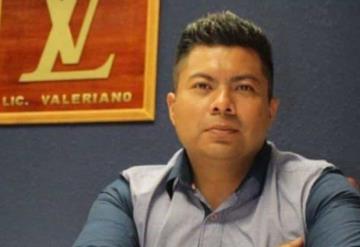 Licenciado Valeriano, ofendido por memes y burlas por logo LV, aclara el supuesto plagio