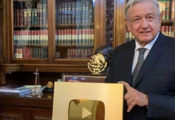 AMLO recibe  Botón de oro por parte de YouTube