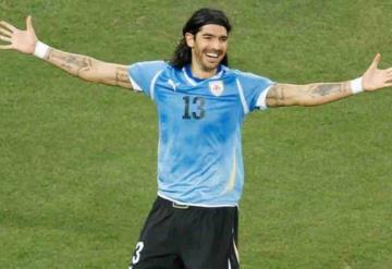 Sebastían El Loco Abreu retoma su carrera y firma para jugar con un nuevo equipo