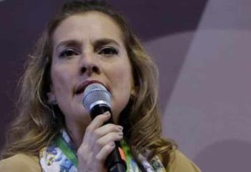 Ante críticas, Beatriz Gutiérrez defiende a la cartilla moral