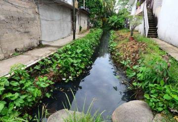 Drenes, un riesgo  cada que llueve