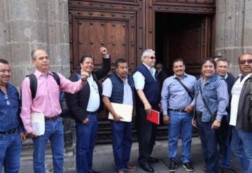 CNTE y gobierno acuerdan reinstalación de 372 maestros