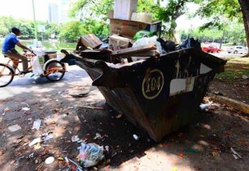 Insalubres contenedores de basura en condominios y colonias de Villahermosa