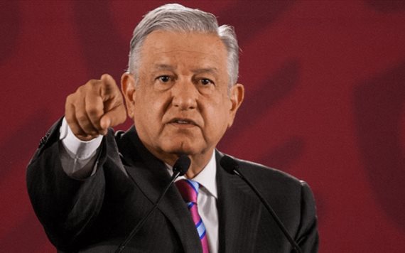 Aeropuerto de Santa Lucia va y no se retrasará; López Obrador