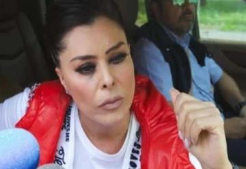 Yadhira Carrillo explota contra reportera en el reclusorio Norte