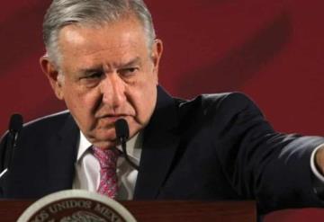 Aclara AMLO que no tuvo nada que ver con la salida de Loret de Mola de Televisa