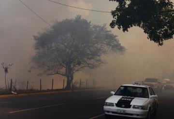 FOTOGALERÍA: El humo por la quema en la Laguna El Negro sigue afectando a Villahermosa