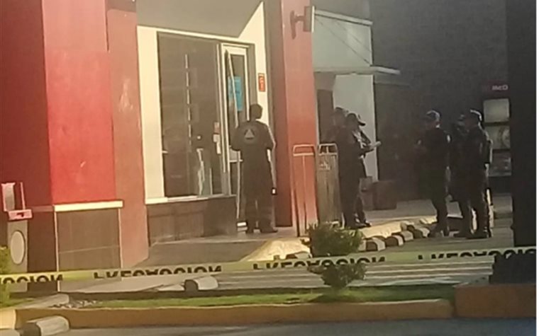 Video: Asesinan A Hombre En Restaurante De Comida Rápida