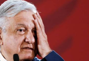 Video: Joven se tatúa el rostro de AMLO en su brazo