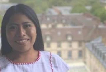 Yalitza Aparicio conquista París con carísimo vestido inspirado en un sarape