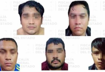 Caen ocho secuestradores y aseguran armas y droga en Tabasco