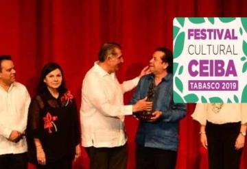 Marco Tulio Lamoyi recibe la Savia del Edén del Festival CEIBA 2019