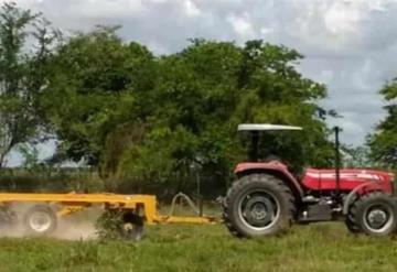 Tractores nuevos arrancaron  Sembrando Vida en Tabasco