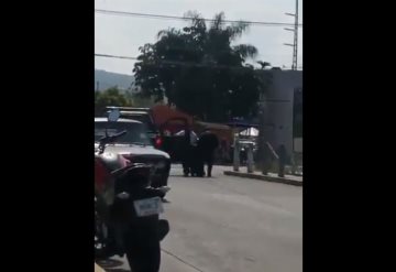 Video: Enfrentamiento contra policías deja heridos en Zamora Michoacán 