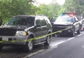 Hallan cuerpos dentro de camioneta abandonada en la Villahermosa - Frontera