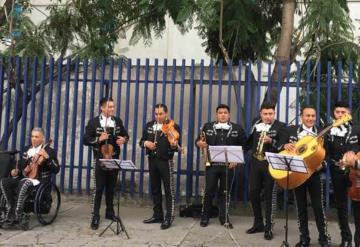 VÍDEO: Mariachis interpretan tema de los Jonas Brothers y se hacen virales