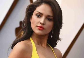 Así captaron a Eiza González besando a otra mujer