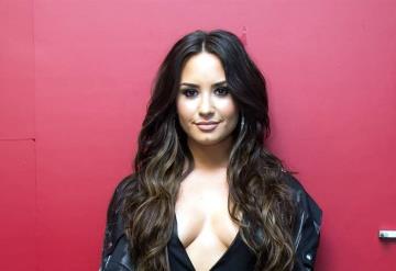 Demi Lovato sorprende al mostrar su embarazo en redes