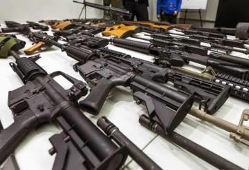 México propone a Estados Unidos un plan por tráfico ilegal de armas 