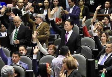 Diputados se aprueban aumento de aguinaldo