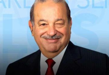 Universitarios no deberían presentar tesis: Carlos Slim