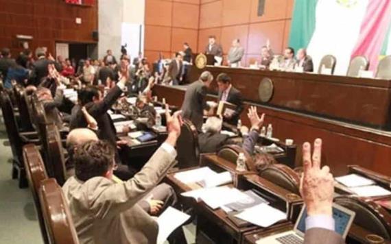 Legisladores aprobaron cambios del 22% de la Constitución durante primer año de gobierno de AMLO