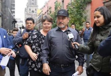 AMLO se reúne con los LeBarón; “no nos dieron atole con el dedo”, dijo uno de ellos