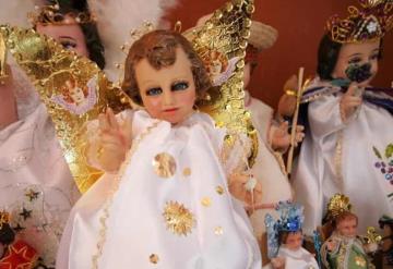 Aumenta venta de vestiditos para Niño Dios