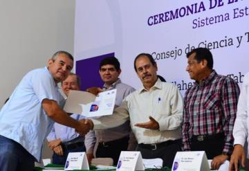 Reconocen a 602 científicos en Tabasco