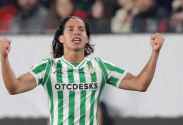 No me he planteado la salida de Lainez; DT del Betis da espaldarazo al tabasqueño