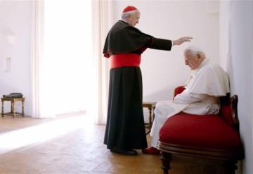 Los dos papas: el filme de Netflix que filtra una conversación entre Francisco y Benedicto