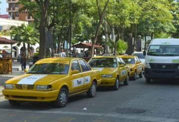 Reportan saldo blanco en taxis durante temporada decembrina