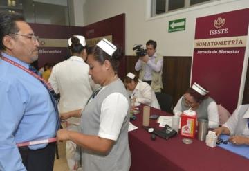 7 de cada 100 trabajadores afiliados al ISSSTE tiene diabetes e hipertensión