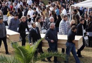 Anuncia AMLO monumento en honor a la familia LeBarón