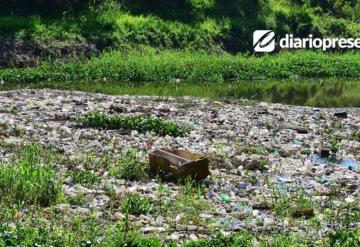 Se ahoga en basura el río Mezcalapa