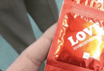 Gobierno regala miles de condones por San Valentín