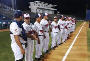 Cumple 56 años Parque Centenario 27 de Febrero